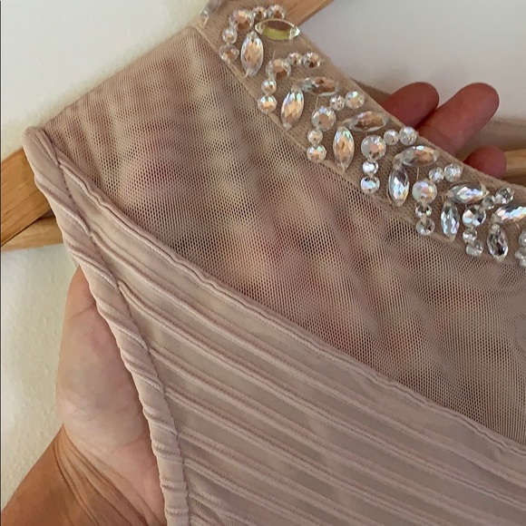 Sandra Darren SD collection beige dress size 8 - Picture 4 of 12